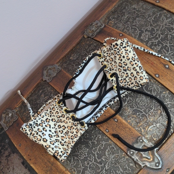 Lace up Victoria secret swim top - Picture 2 of 3